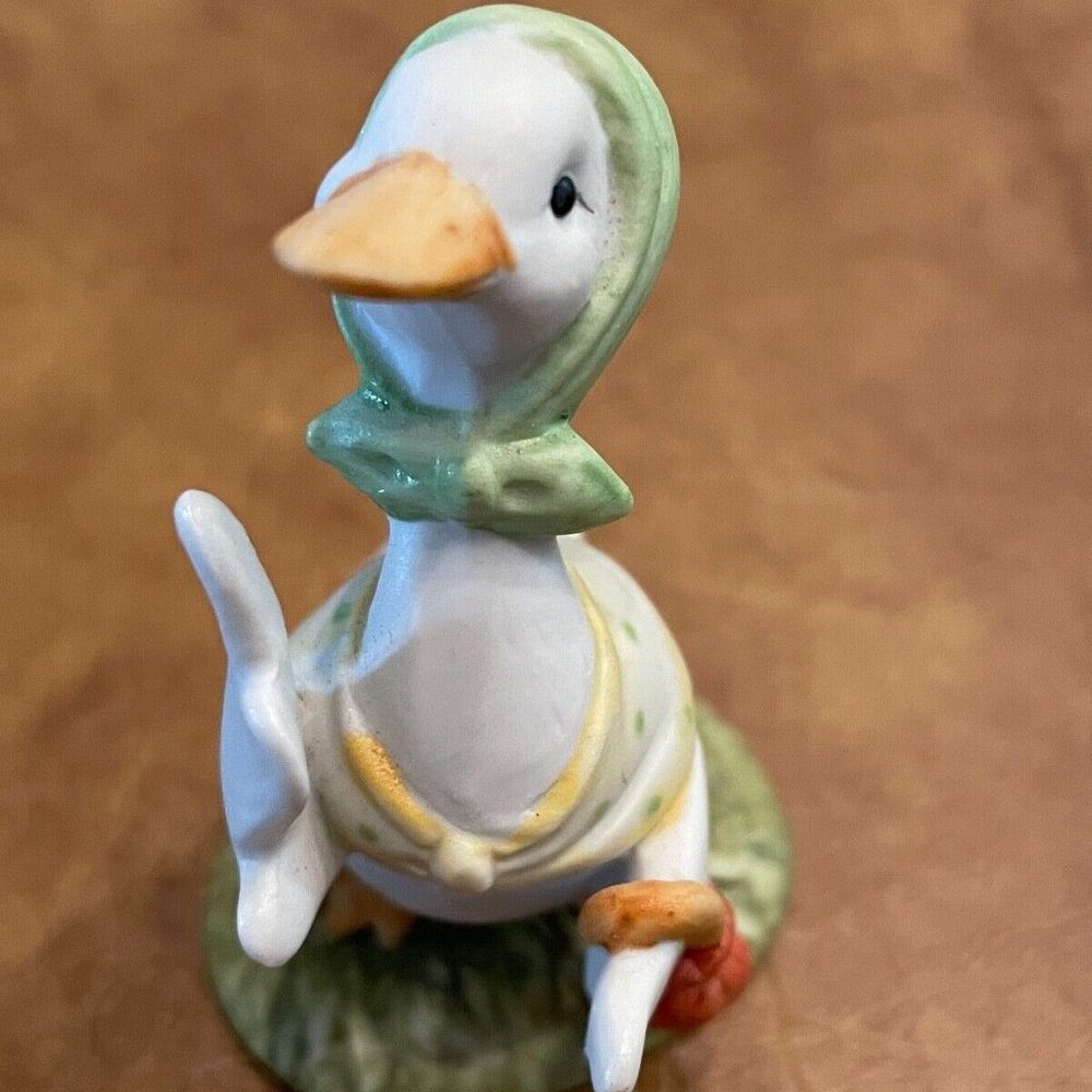 Vintage LEFTON figurine Duck with umbrella